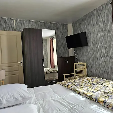 Les Caloges , Maison Avec Terrasse * 埃特勒塔